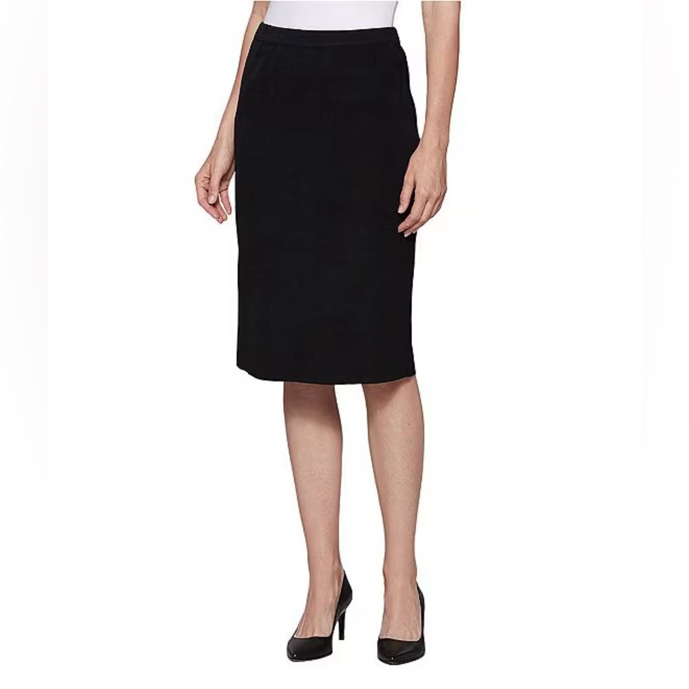 Ming Wang Classic Black Knit Midi Skirt. Washable Size L.